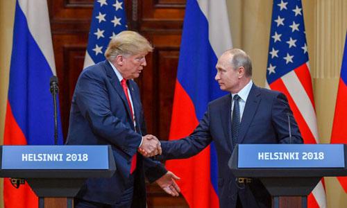 Sự yếu thế của Trump trước Putin trong cuộc gặp thượng đỉnh đầu tiên